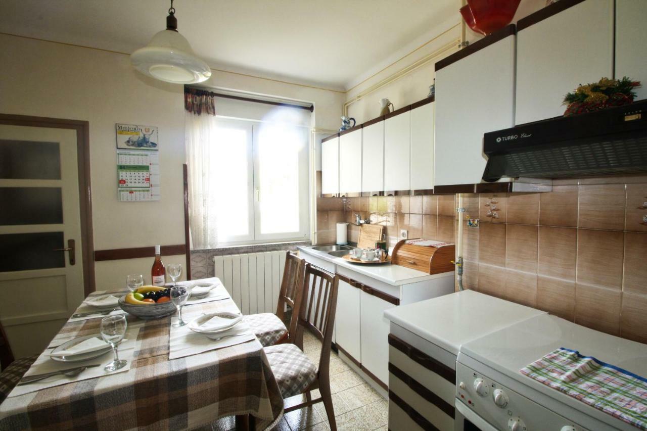 Apartment Persich Пула Экстерьер фото