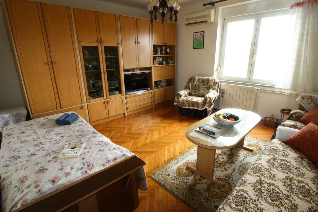 Apartment Persich Пула Экстерьер фото
